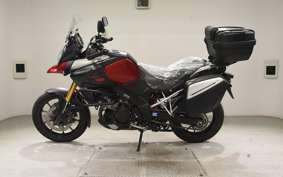 SUZUKI Vｽﾄﾛｰﾑ1000A 2015 VU51A