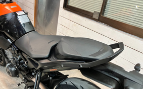 KTM 890 DUKE 2023 TU940