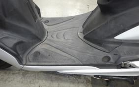 YAMAHA CYGNUS 125 XSR 3