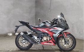 HONDA CBR150R KC93