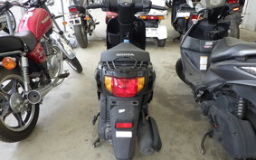 HONDA TACT-4ﾍﾞｰｼｯｸ AF79