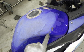 SUZUKI GSX250R 2025