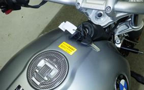 BMW R NINE T SCRAMBLER 2021