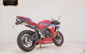 HONDA CBR600RR 2025 PC40