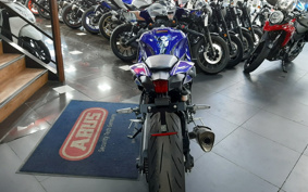 YAMAHA YZF-R7 2024 RM39J