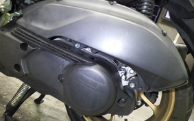 YAMAHA N-MAX 2004 SEG6J