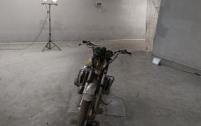 SUZUKI GT750 GT750