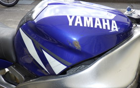 YAMAHA YZF-R1