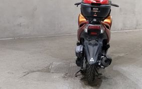 YAMAHA TRICITY 125 SE82J