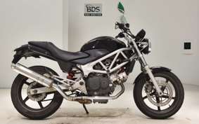 HONDA VTR 250 Gen. 2 2001 MC33