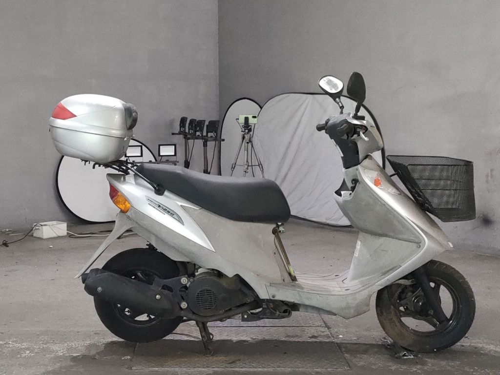 Фото Suzuki ADDRESS V125 с японского аукциона