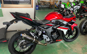 SUZUKI GSX250R DN11A