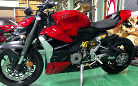 DUCATI STREETFIGHTER V2 2022 3F00