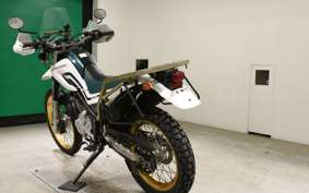 YAMAHA SEROW 250 2017 DG11J