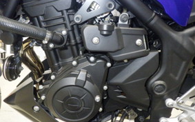 YAMAHA MT-25