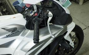 HONDA CBR600RR GEN 3 2007 PC40