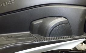 YAMAHA T-MAX 560 T 2025 SJ21J