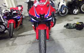 HONDA CBR600RR 2024 PC40