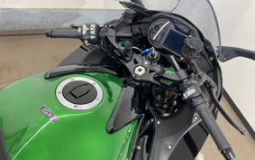 KAWASAKI NINJA H2 SX SE 2018 ZXT02A