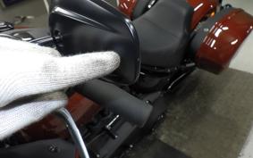 HARLEY FXLRST1920 2024