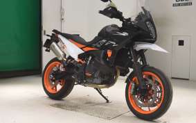 KTM 890 SMT 2024