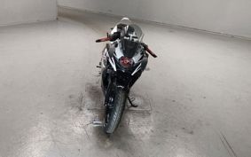SUZUKI GSX250 R DN11A
