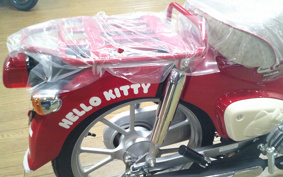 HONDA SUPER CUB 110 HELLOKITTY JA59