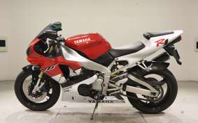 YAMAHA YZF-R1 2001