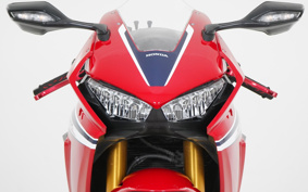HONDA CBR1000RR 2019 SC77