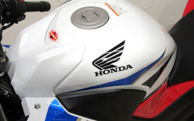 HONDA CBR250R MC41