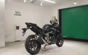 SUZUKI GSX250R