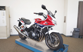 HONDA CB1300SB SUPER BOLDOR 2016 SC54
