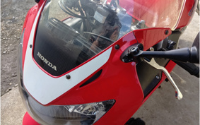 HONDA CBR929RR FIRE BLADE 2001 SC44