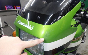 KAWASAKI ZRX400 2003 ZR400E