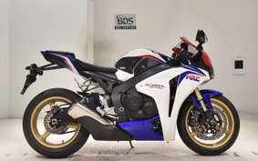 HONDA CBR1000RR Gen. 2 2001 SC59