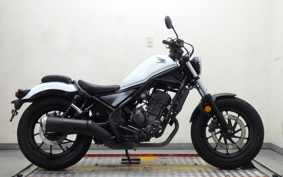 HONDA REBEL MC49