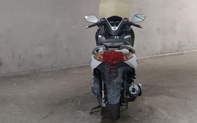SYM GTS125i ..