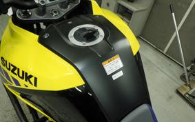 SUZUKI Vｽﾄﾛｰﾑ1050XT 2021 EF11M