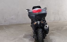 YAMAHA T-MAX 530 SJ09