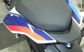 BMW M1000R 2023
