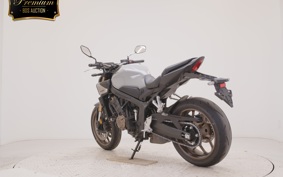 HONDA CB650R E-Clutch 2024 RH17
