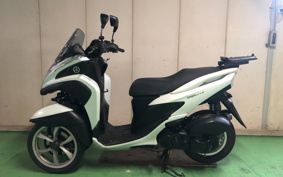 YAMAHA TRICITY 125 SE82J