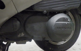 HONDA SPACY 125 Gen. 3 1998 JF04