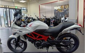 HONDA VTR 250 F MC33