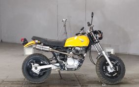 HONDA APE100 HC07