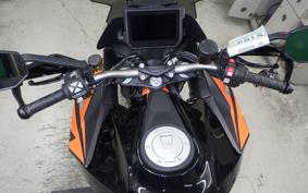 KTM 1290 SUPER DUKE GT 2021