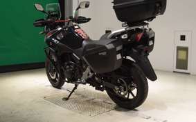 SUZUKI V-STROM 250 2026