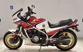 HONDA VF750F 1983 RC15