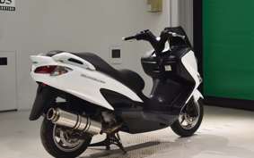 SUZUKI SKYWAVE 200 (Burgman 200)