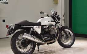 MOTO GUZZI V7 CAFE CLASSIC 2011
